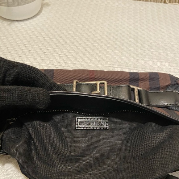 Burberry Prorsum Small Shoulder Bag - Picture 6 of 7